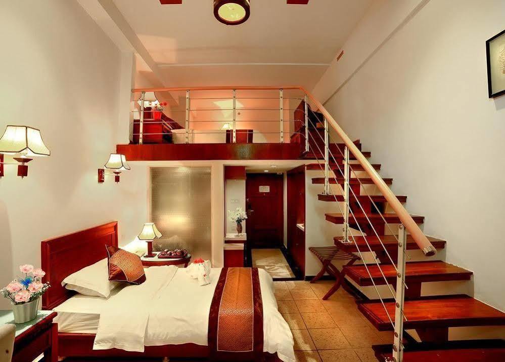 Haiyue Bay Holiday Hotel Санья Экстерьер фото